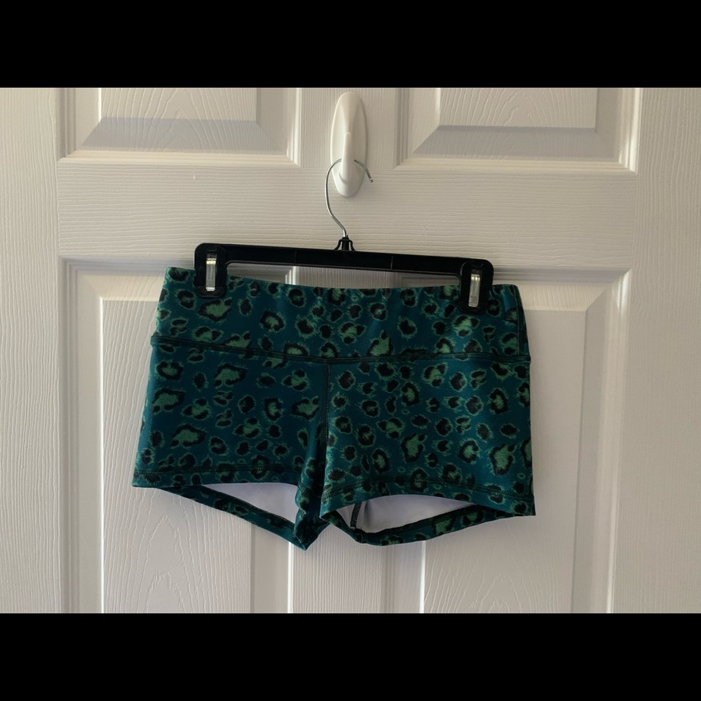 FLEO original shorts